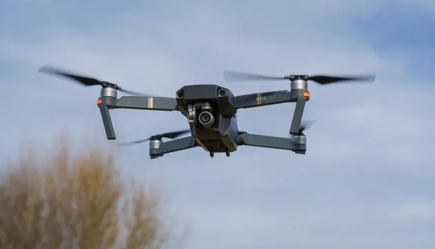 Відео з російським прапором над Києвом виявилося фейком