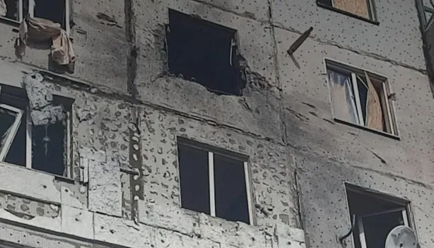 рф атакувала Херсон дронами, двоє поранених