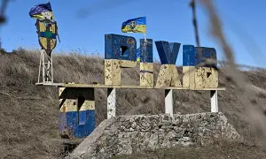 Російський дрон атакував вантажівку Нової пошти на Харківщині