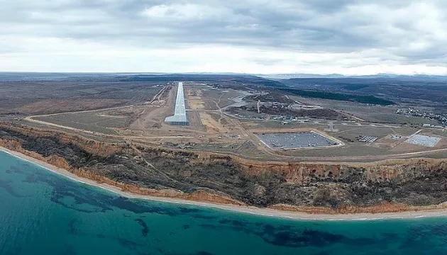 Біля дитячого табору в Севастополі зафіксували російську РЛС поруч із Бельбеком