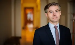 Іран оголосив про відкриття Ормузької протоки, та є нюанс
