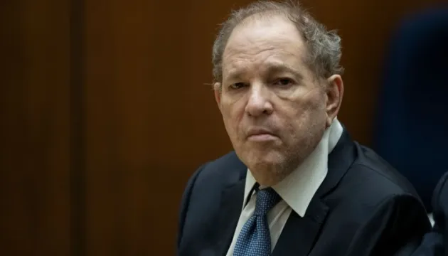 Суд закрив одне з проваджень у справі Вайнштейна щодо зґвалтувань