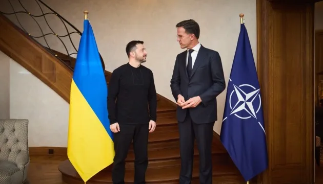Рютте підтвердив участь Зеленського у засіданні Рамштайну в Брюсселі