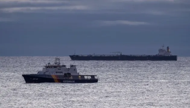 Нова Зеландія ввела санкції проти «тіньового флоту», що допомагає рф у торгівлі нафтою Нова Зеландія ввела санкції проти «тіньового флоту», що допомагає рф у торгівлі нафтою