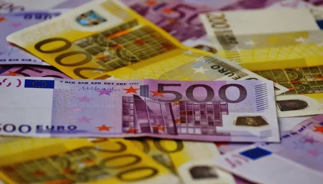 У ЄС прив'язали додаткову фінансову допомогу Україні до реформ, — Bloomberg