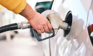 У Києві пролунали вибухи. Працює ППО