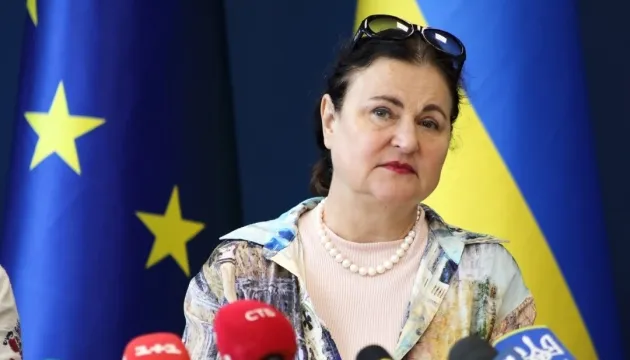 Дипломаты ЕС не покидают Киев, несмотря на угрозы со стороны России
