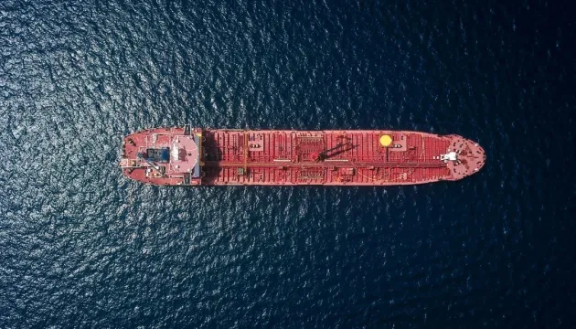 Китай прийняв підсанкційний газ з росії, попри обмеження Британії Китай прийняв підсанкційний газ з росії, попри обмеження Британії