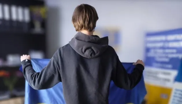 З окупації повернули сімох українських дітей