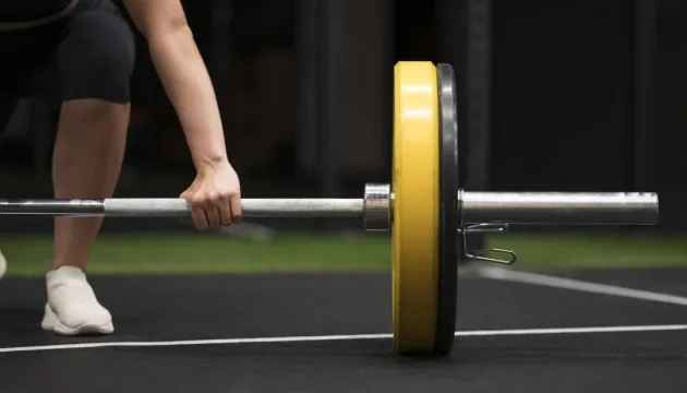 IWF открыла путь россиянам и белорусам к международным соревнованиям
