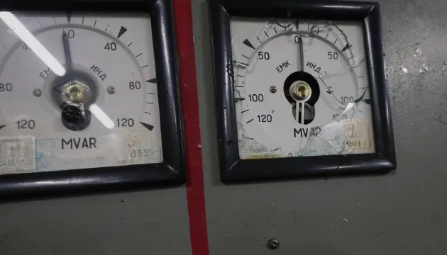 Почти 8000 абонентов остались без электричества после атаки в Черниговской области