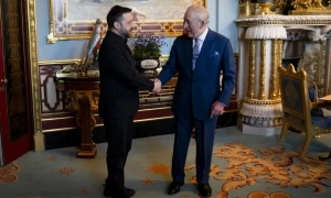 Вагання партнерів з наданням зброї призводить до зайвих смертей – Зеленський  