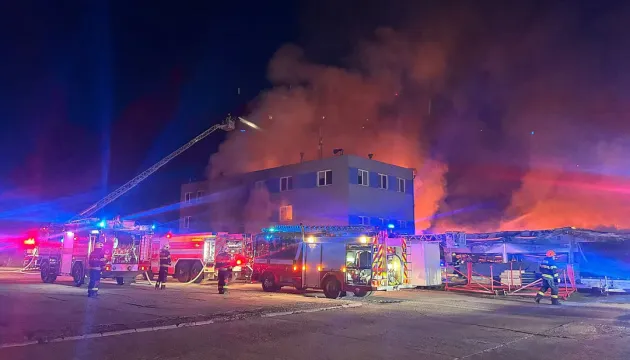 У Польщі двох чоловіків заарештували за підпал складу чеської компанії LPP Holding