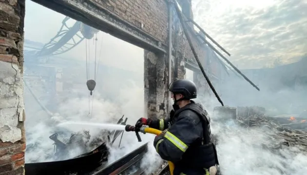 Дрони вдарили по агропідприємству на Чернігівщині
