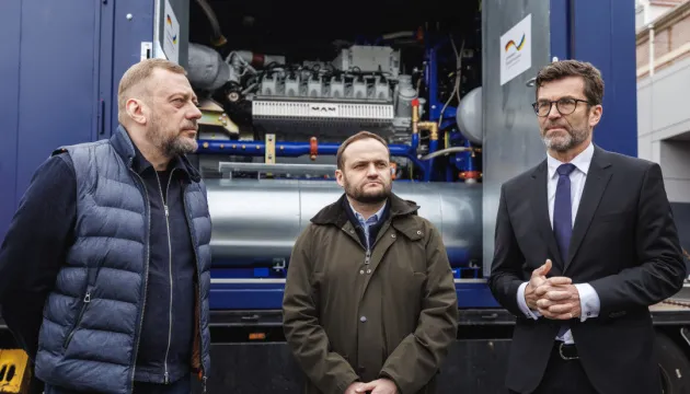 Німеччина передала Україні нові енергетичні установки для Чернігова