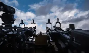 Зеленський розповів про зростання російського угруповання на фронті та плани РФ щодо Донбасу