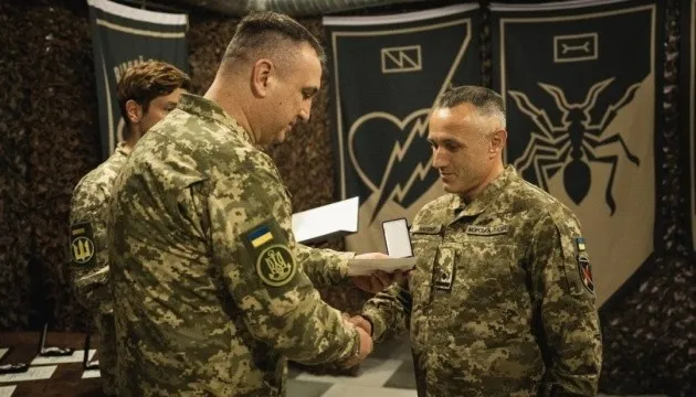 У ВМС нагородили морських піхотинців Україна відзначила бійців