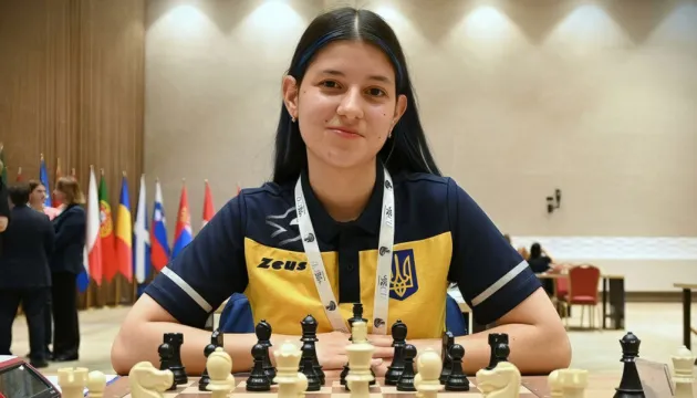 A 15-year-old Ukrainian girl has become the European chess champion