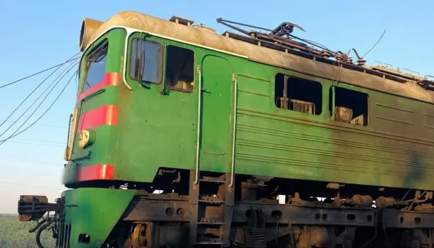 Россия атаковала электровоз в Днепропетровской области