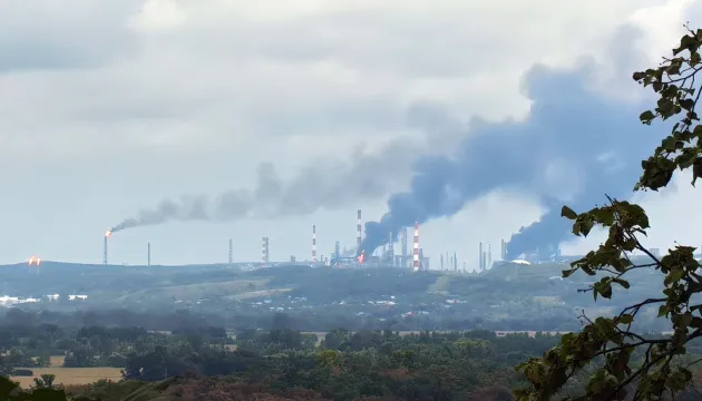 Zelenskyy confirmed strikes on three oil refineries in Bashkortostan