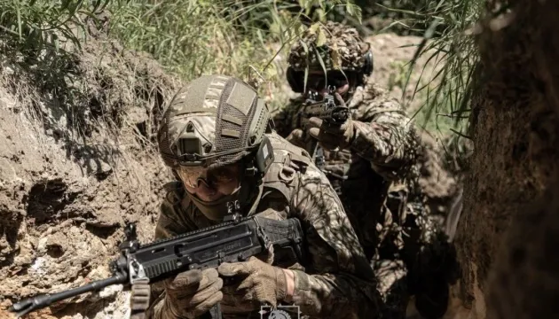 On September 17, more than 200 clashes took place on the front lines; Russian forces are applying pressure in the Pokrovsk direction — General Staff