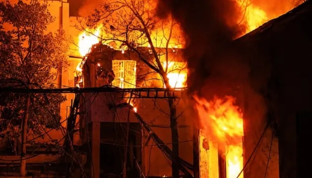 На Одещині російські дрони пошкодили взуттєву фабрику