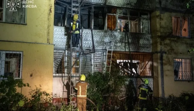 Щонайменше троє людей постраждали від дронової атаки у Києві