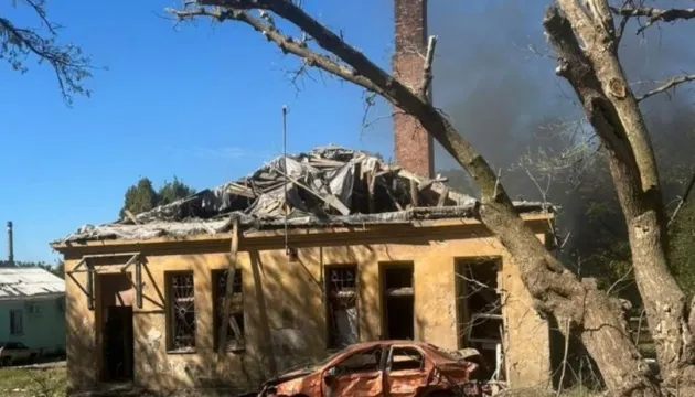 Россия сбросила пять авиабомб на Краматорск, ранив четырех мирных жителей