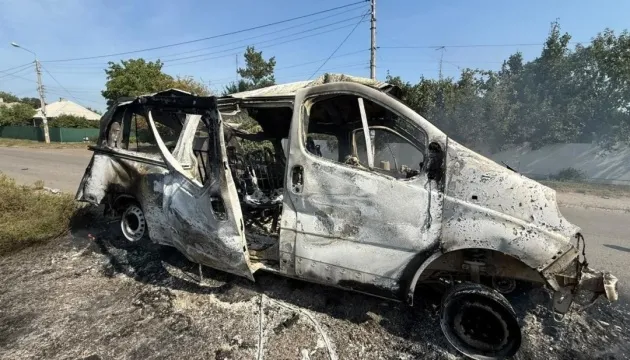 РФ атакувала цивільну автівку в Краматорську, є загиблі та поранені