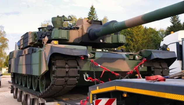 Польша получила очередную партию из 18 южнокорейских танков K2