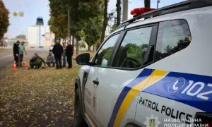 На Херсонщині російські загарбники атакували село авіабомбами
