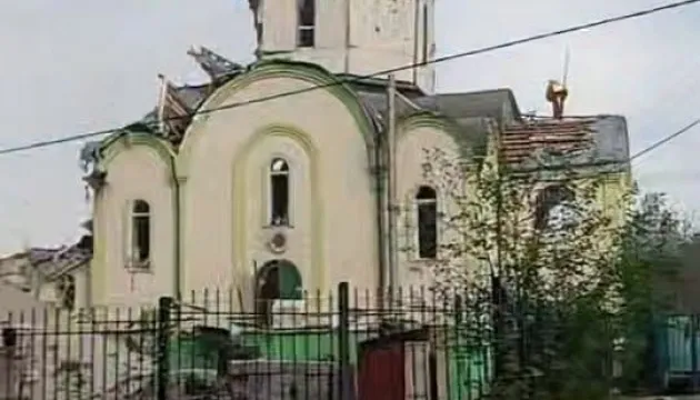 A Russian strike damaged a church in Kramatorsk