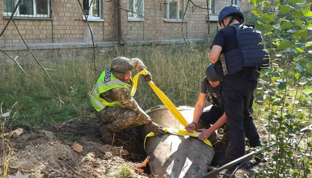 Видео: в Киеве обезвредили боеголовки двух баллистических ракет
