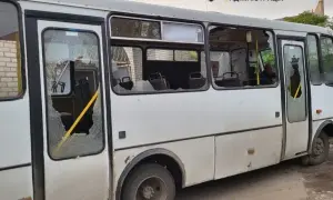 В Киеве российский дрон попал в нежилое здание