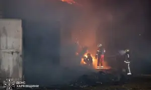 قطعت الطائرات المسيرة الأوكرانية مسافة تزيد عن 2500 كيلومتر ووجهت ضربة إلى مستودع شركة «أوزون» في أومسك