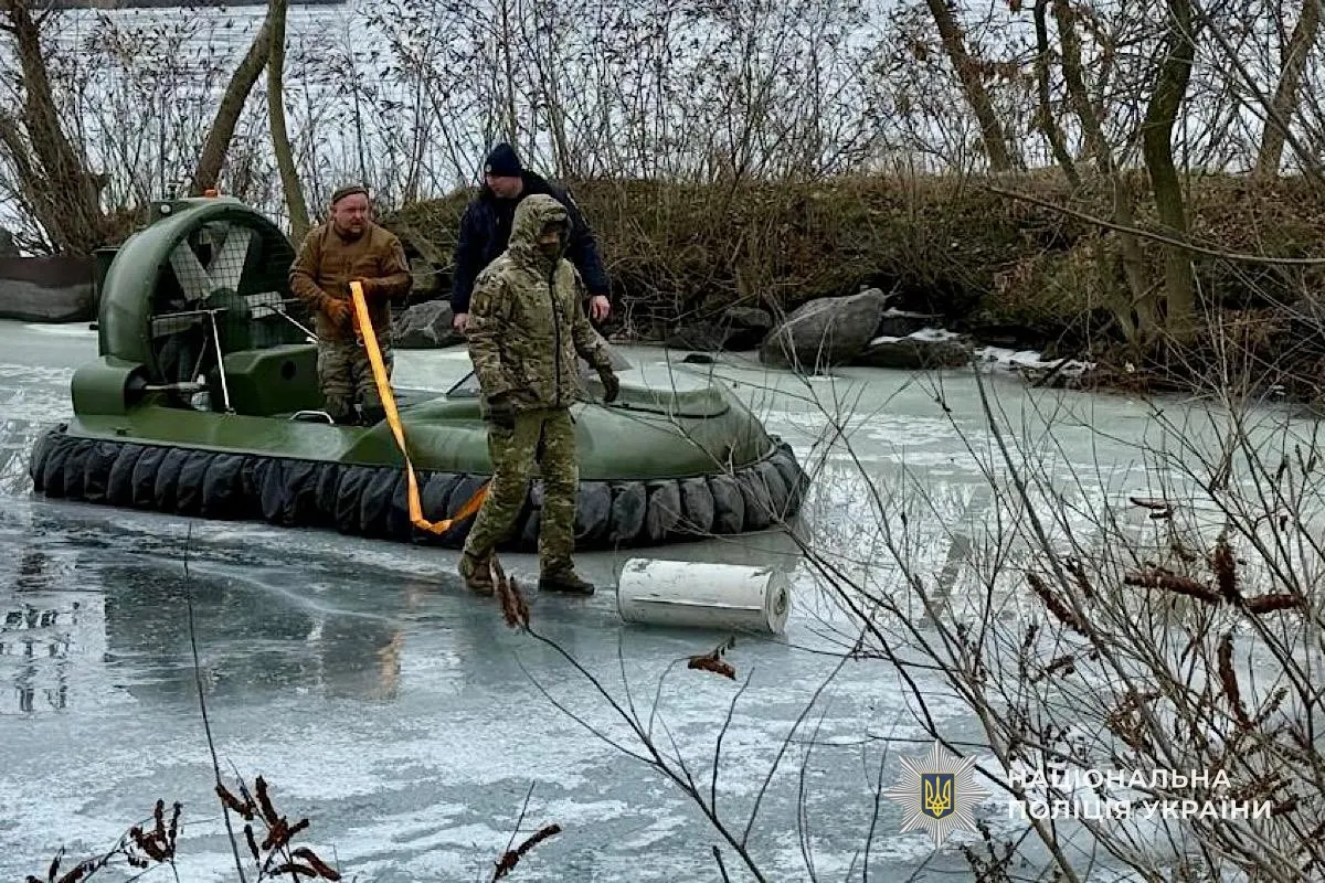 На Дніпрі поліція виявила нерозірваних ракети і дрони