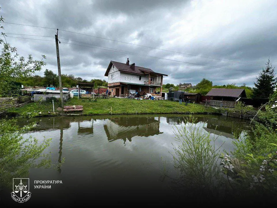 На Хмельниччині судитимуть експроректора військової академії, якому підлеглі будували дачу