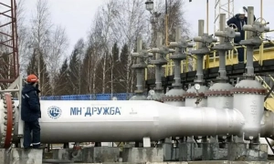 Відео: поки Зеленський записував привітання, зіткнулися автомобілі його кортежу