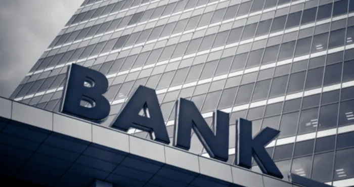 У Росії банки почали масово закривати відділення