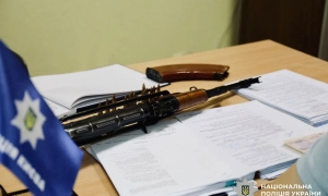 Під Києвом затримано поліцейських, підозрюваних у стрільбі по дитині