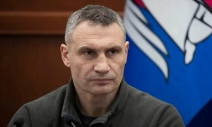 В Киеве готовят демонтаж памятников Щорсу и Ватутину