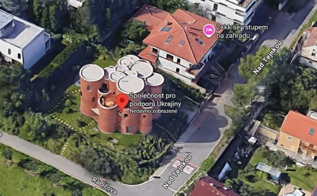 На Google Maps перейменували дім спікера парламенту Чехії на Спілку підтримки України