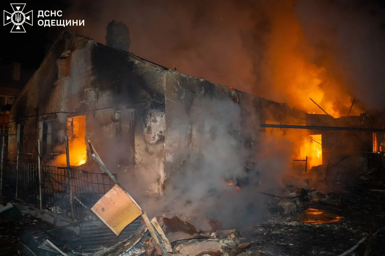 Кількість загиблих від удару росіян по Одесі зросла до двох