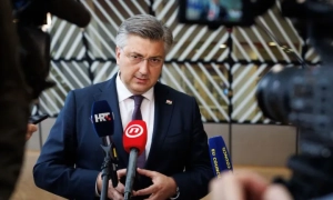 Відео: літак спецпосланця США Віткоффа приземлився у Москві