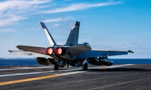 США та Ізраїль змінили час удару по Ірану після отримання точних даних про Хаменеї,— NYT