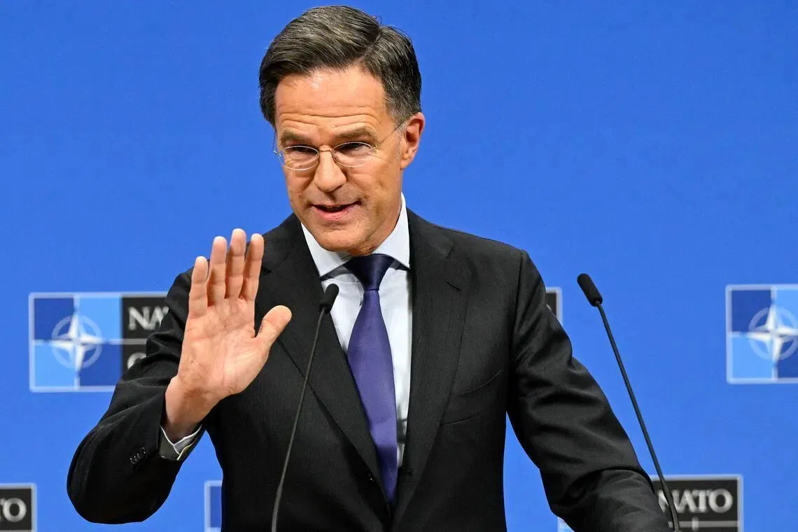 НАТО обговорює відкриття Ормузької протоки