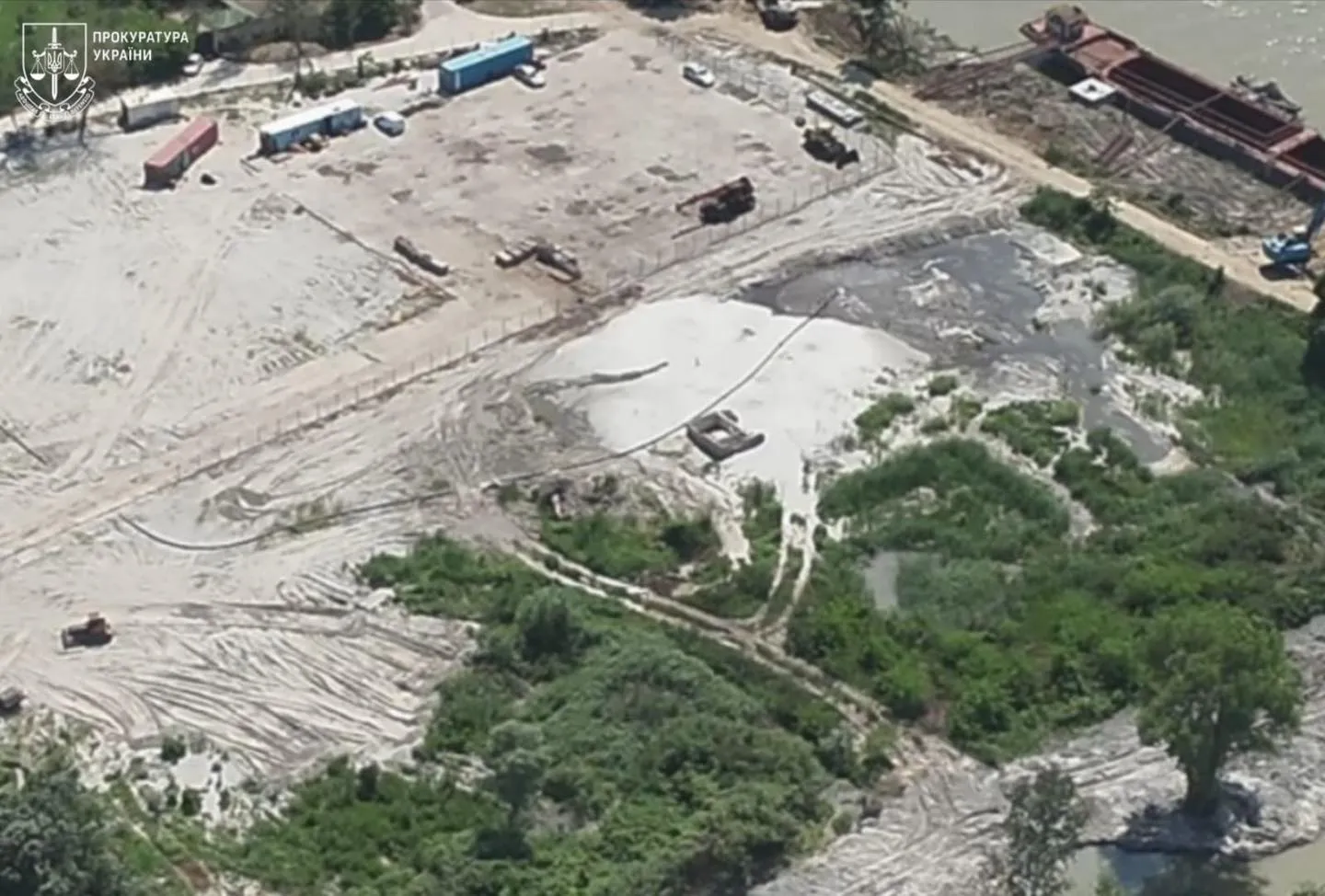 На Одещині викрили незаконний видобуток піску з Дунаю для будівництва приватного терміналу