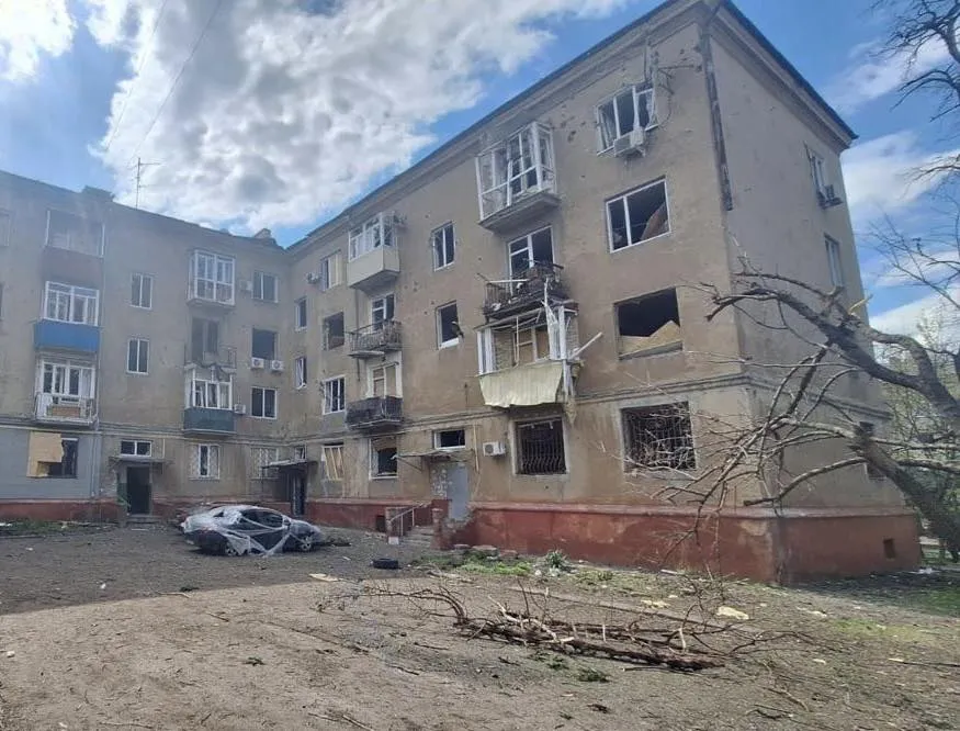 рф атакувала Краматорськ дронами, є поранені та руйнування в центрі