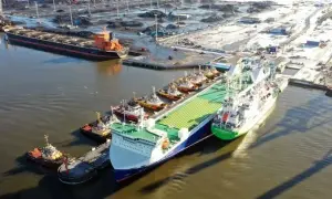 В Черном море на боевом дежурстве находится четыре вражеских корабля