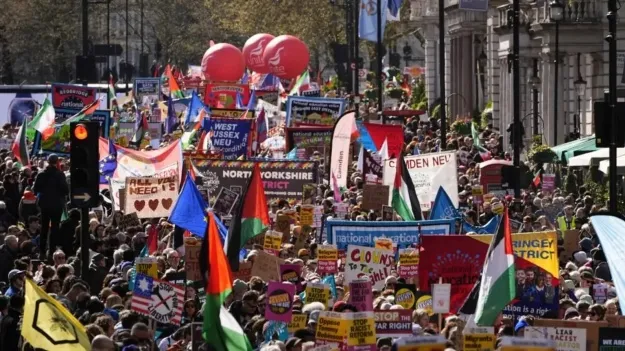 У Лондоні пройшов масштабний марш проти ультраправої політики